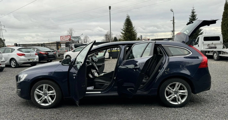 Volvo V60 cena 72900 przebieg: 191500, rok produkcji 2015 z Koszalin małe 407